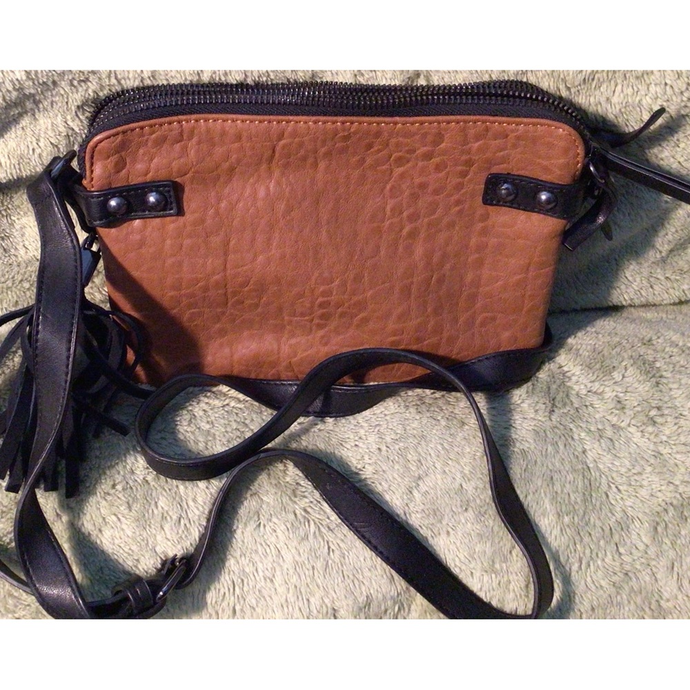 Crossbody bag